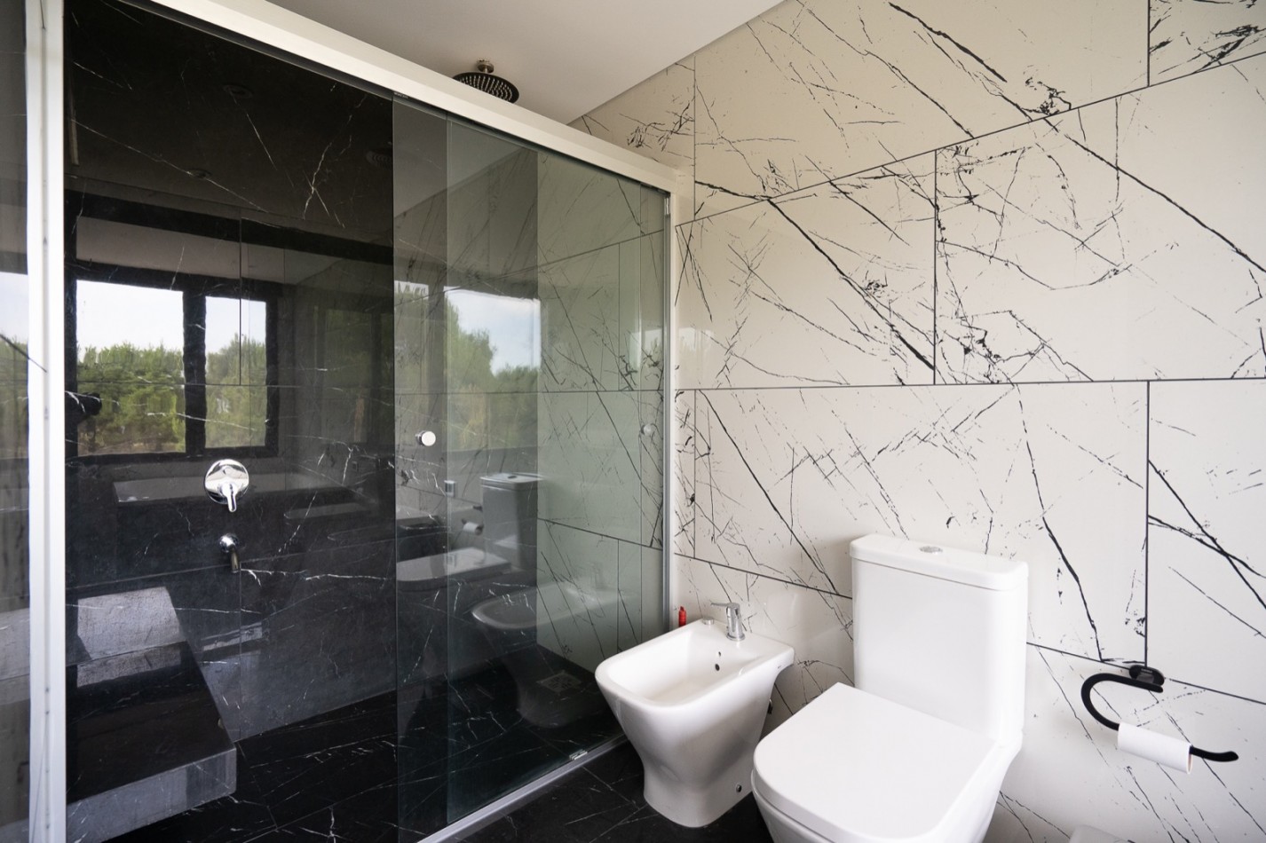 Casa en venta 7 ambientes - La Herradura - Espectacular