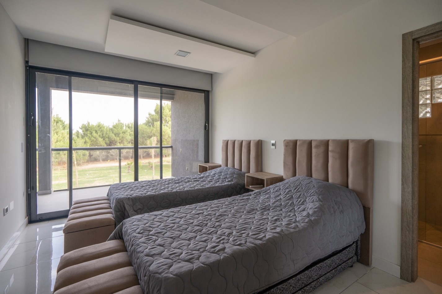 Casa en venta 7 ambientes - La Herradura - Espectacular