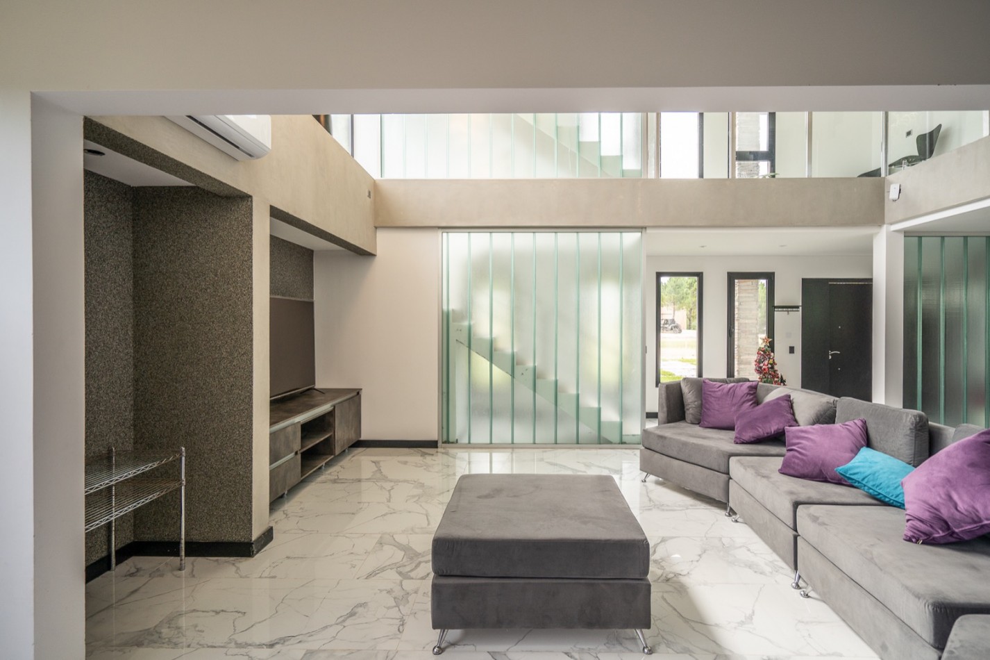 Casa en venta 7 ambientes - La Herradura - Espectacular