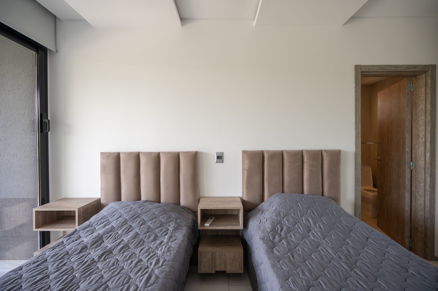 Casa en venta 7 ambientes - La Herradura - Espectacular