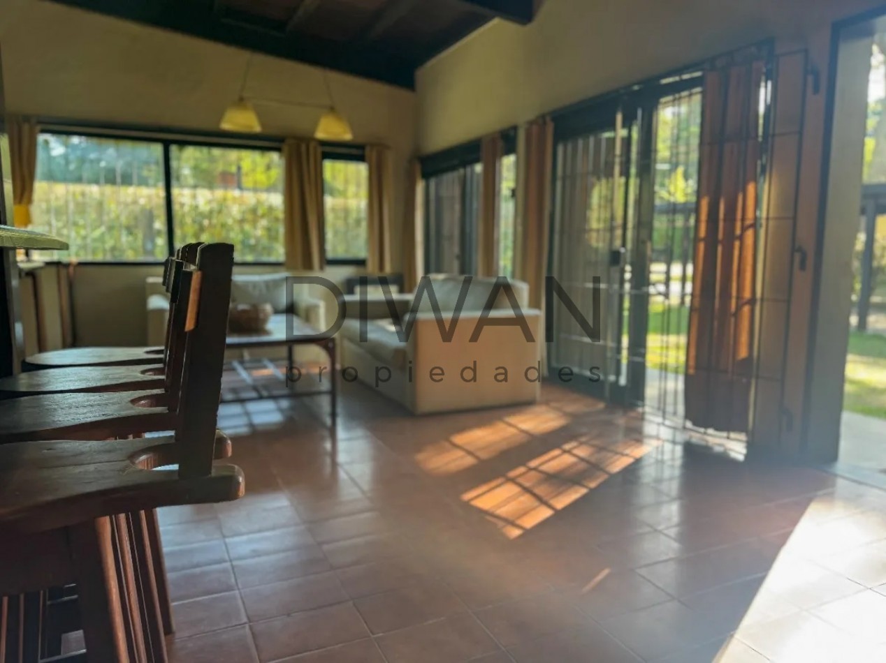 Casa en venta - 4 ambientes- Pinamar, zona B5 - Apto credito